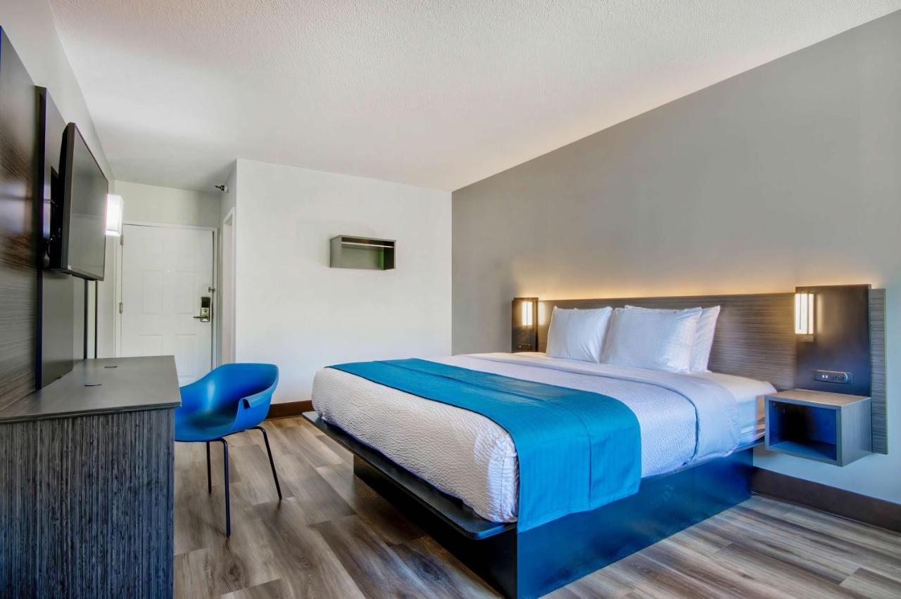 Motel 6 Jeffersonville, In المظهر الخارجي الصورة